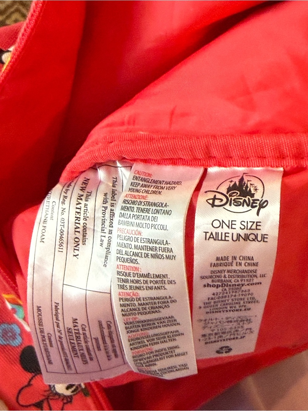 Disney Minnie Mouse Duffel Bag Travel Weekender Gym Carry On Red Cute - Picture 5 of 5